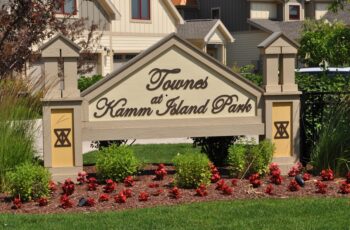 56B4997E-651E-4047-8F5777E9FC1EE59D